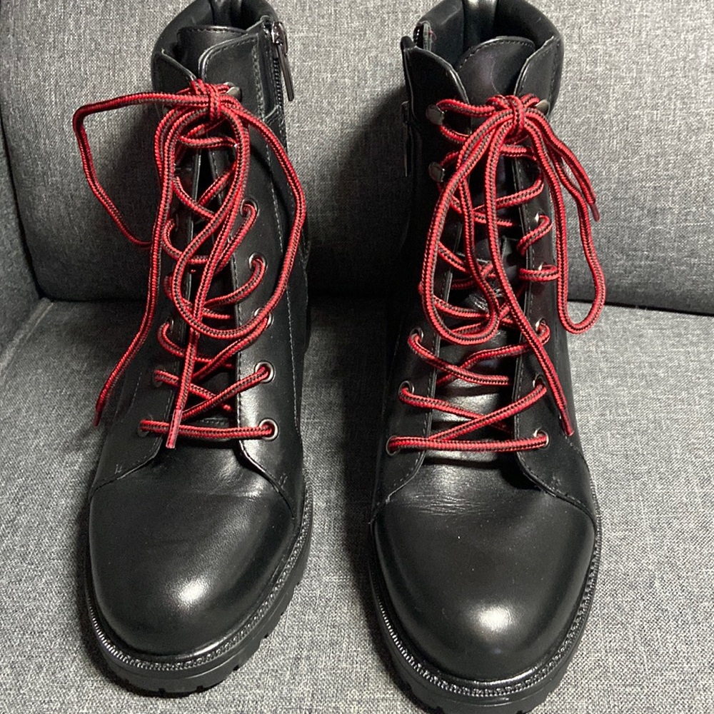 Vince Camuto size 8.5 wide, black leather ankle combat style boots, 2 1/2” heel.